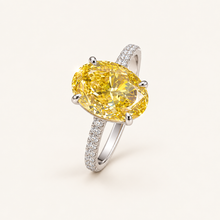 [Correnva V2 main] Soleil Cushion Ring. AI-assisted presentation image based on a supplier reference; not exact-item, material, stone identity, scale, size, or inventory proof.